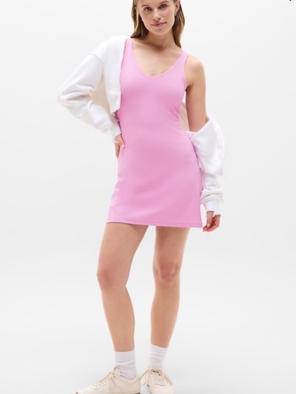 Athleta Transcend Dress - Scoop Neck Bodycon Mini
Dress - baby Pink Medium - Picture 1 of 6